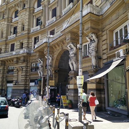 Caesar Napoli Hotel Exterior foto